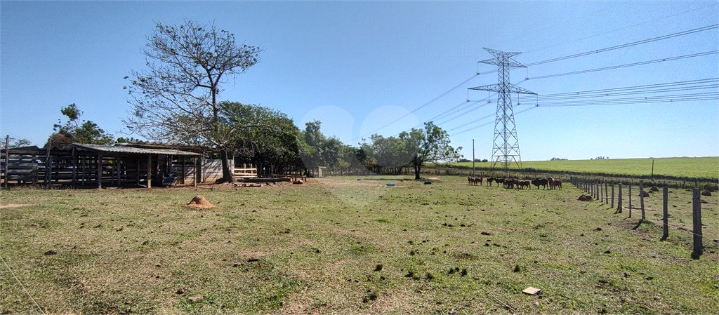 Sítio à venda com 2 suítes em Buru, Salto, SP
