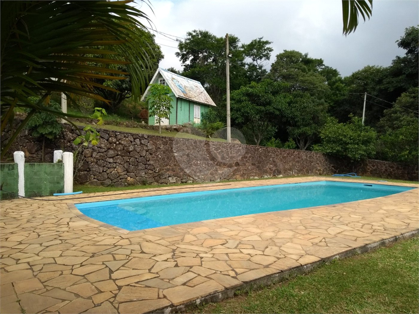 Chácara à venda com 4 quartos em Mato Dentro, Mairiporã, SP