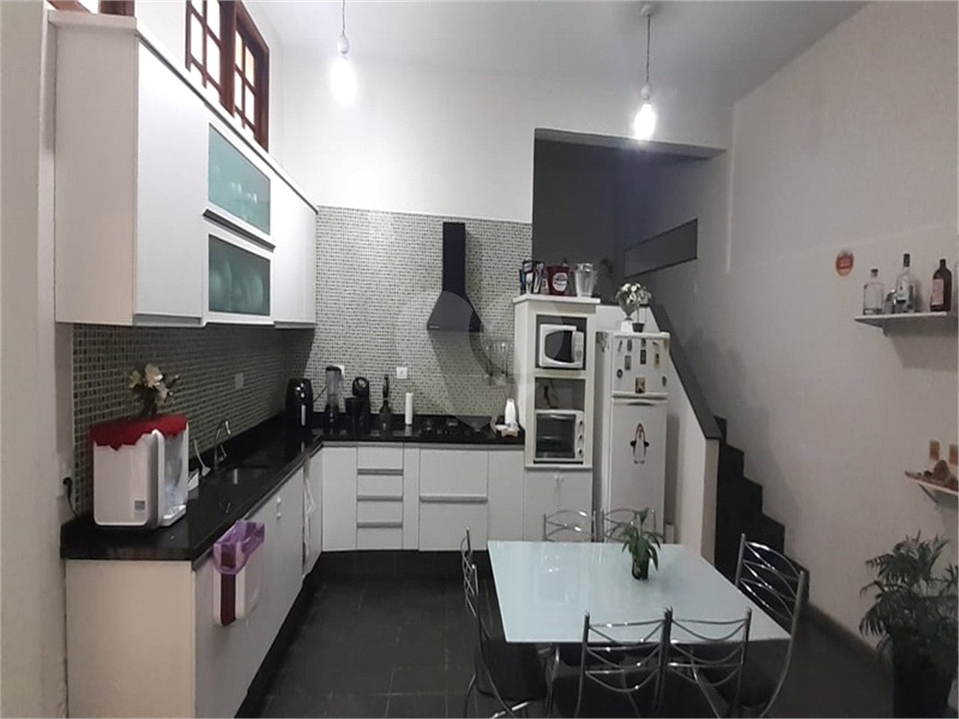Casa à venda com 3 quartos, sendo 2 suítes, em Olho D'água, Mairiporã, SP