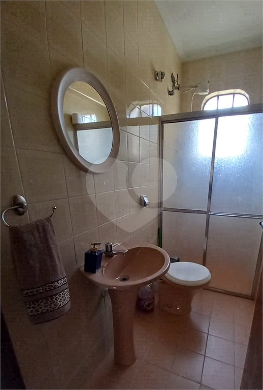 Sobrado à venda com 4 quartos, sendo 1 suíte, em Tremembé, São Paulo, SP