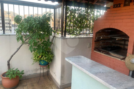 Cobertura à venda com 2 quartos, sendo 1 suíte, em Maracanã, Rio de Janeiro, RJ