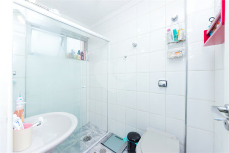 Apartamento à venda com 3 quartos, sendo 1 suíte, em Mirandópolis, São Paulo, SP