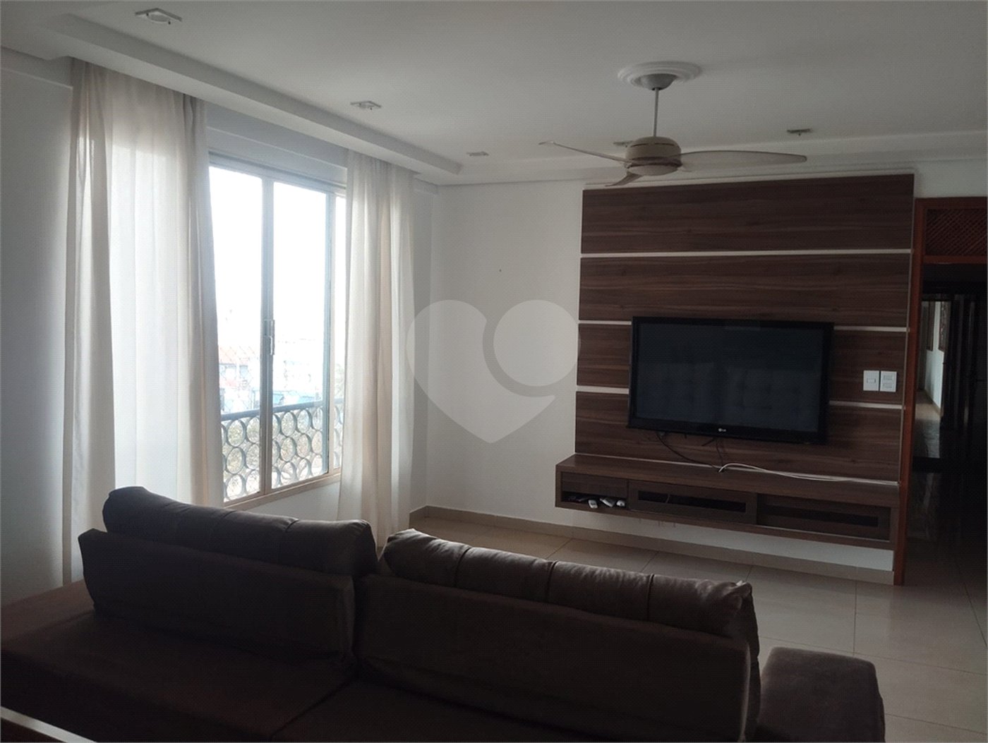 Apartamento à venda com 3 quartos, sendo 1 suíte, no Centro, Araraquara, SP