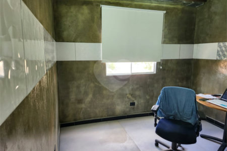 Sobrado à venda ou para alugar com 3 quartos, sendo 13 suítes, em Jardim São Paulo(zona Norte), São Paulo, SP