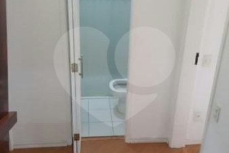 Casa em condomínio à venda com 3 quartos, sendo 1 suíte,  em Vila São Silvestre, São Paulo, SP