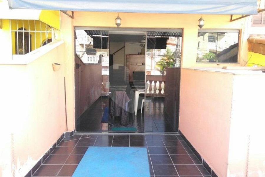 Sobrado à venda com 3 quartos em Jardim Peri, São Paulo, SP