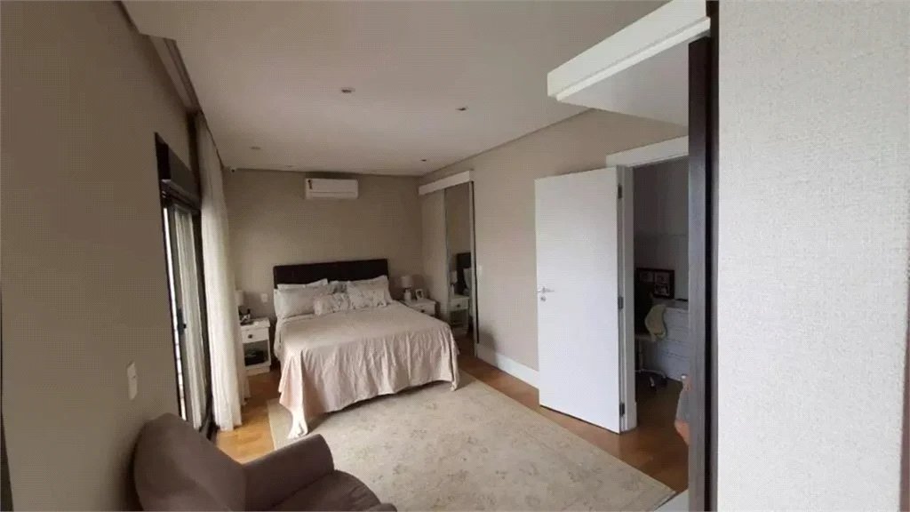 Casa à venda com 3 suítes no condomínio Metropolitan, São Paulo - SP