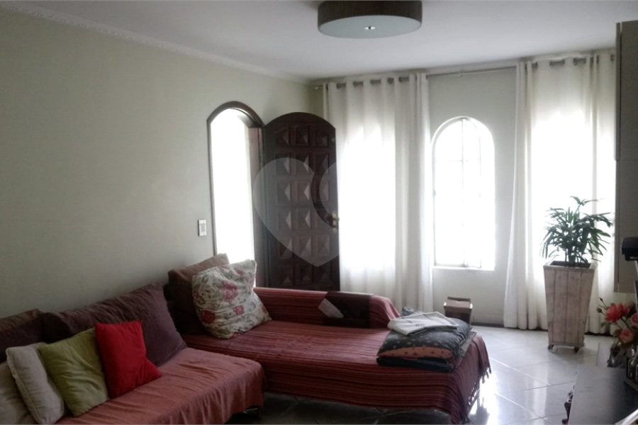 Sobrado à venda com 3 quartos, sendo 1 suíte, em Tucuruvi, São Paulo, SP