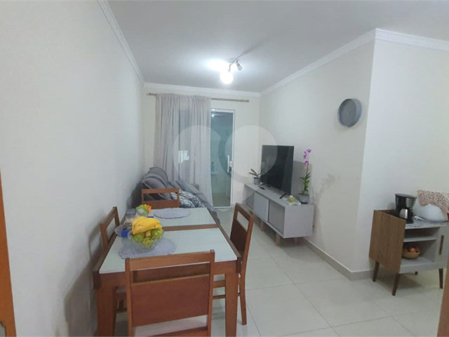 Casa à venda com 2 quartos no condomínio Residencial Caldas, São Paulo - SP