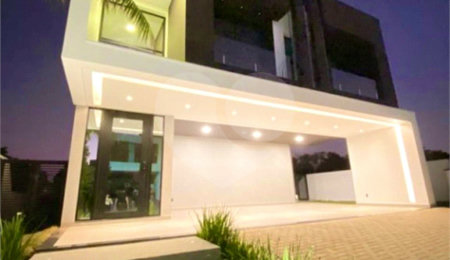 Casa à venda com 4 quartos, sendo 2 suítes,  no condomínio Alphaville Nova Esplanada 1, Votorantim - SP