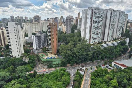 Apartamento à venda com 3 quartos, sendo 2 suítes,  em Jardim Caboré, São Paulo, SP