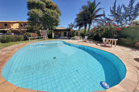 Casa em condomínio à venda com 3 quartos, sendo 1 suíte,  em Rasa, Armação dos Búzios, RJ