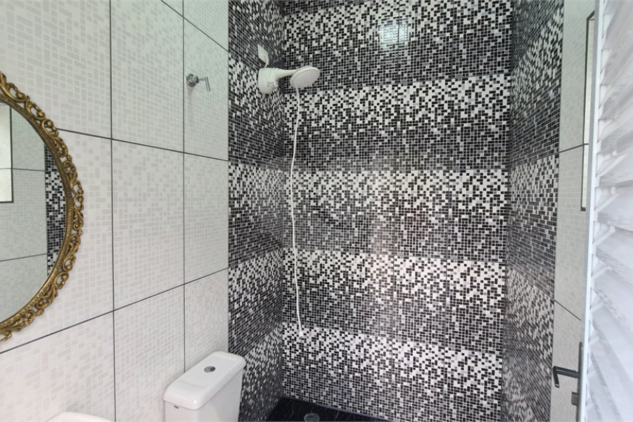 Sobrado à venda com 4 quartos, sendo 2 suítes, em Santa Teresinha, São Paulo, SP
