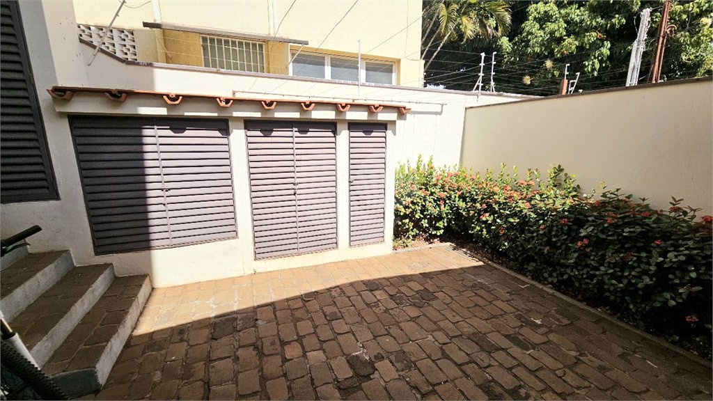 Sobrado à venda com 3 quartos, sendo 1 suíte, em Jardim Sumaré, Ribeirão Preto, SP