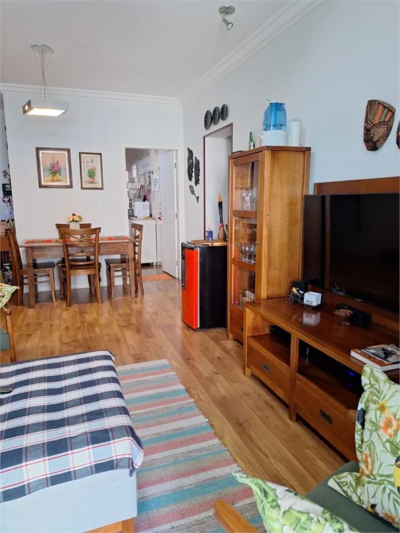 Apartamento à venda com 3 quartos, sendo 1 suíte,  em Vila Polopoli, São Paulo, SP