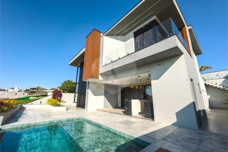 Casa à venda com 4 suítes, no condomínio Villa dos Pinheiros, Indaiatuba - SP