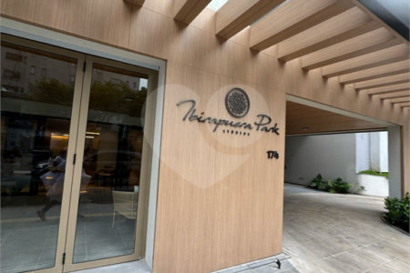 STUDIO EM MOEMA COM 1DORM AR CONDICIONADO EM MOEMA