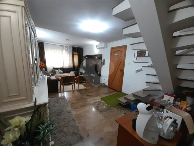 Sobrado à venda com 4 quartos, sendo 1 suíte,  em Santana, São Paulo, SP