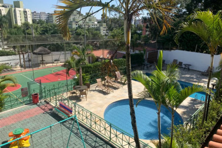 Casa à venda com 3 quartos, sendo 1 suíte, no condomínio Greenland, São Paulo - SP