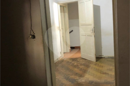 Casa à venda com 4 quartos em Vila Clementino, São Paulo, SP