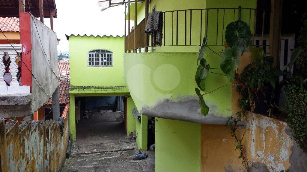 Casa à venda com 3 quartos, sendo 1 suíte, em Itaquera, São Paulo, SP