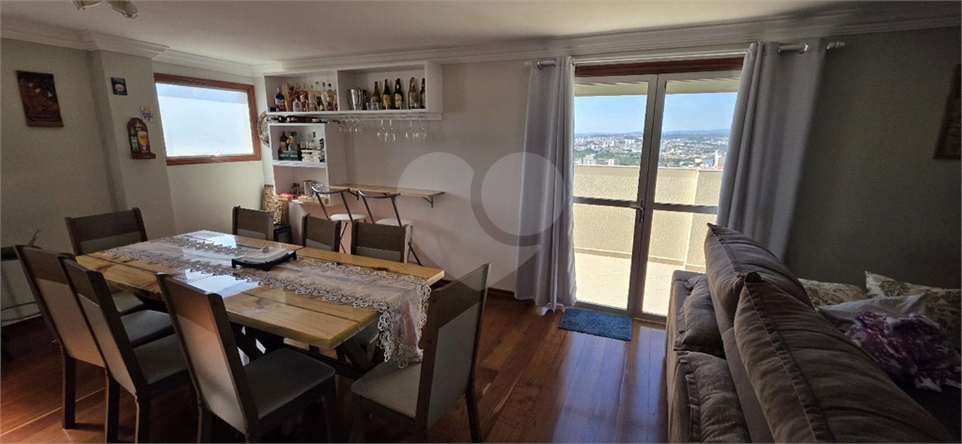Duplex à venda com 3 quartos, sendo 2 suítes, em Vila Trujillo, Sorocaba, SP