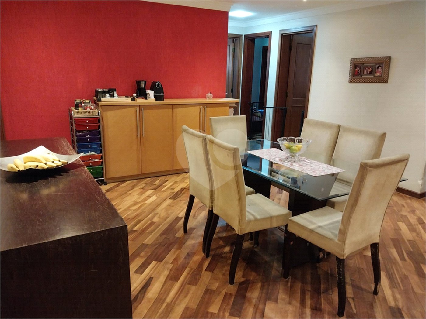 Apartamento à venda com 3 quartos, sendo 2 suítes,  em Vila Gilda, Santo André, SP