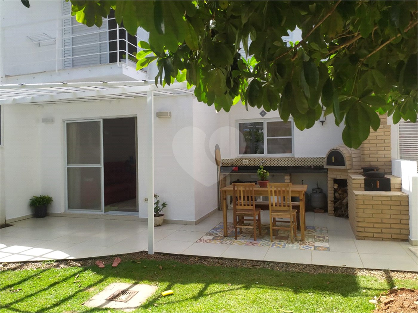 Sobrado à venda com 3 quartos, sendo 1 suíte, em Jardim do Lago, Atibaia, SP
