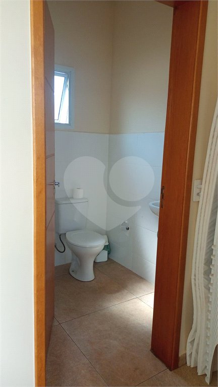 Casa à venda com 5 suítes no condomínio Village da Serra, Araçoiaba da Serra - SP