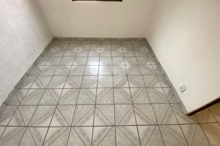 Apartamento para alugar com 2 quartos em Jardim Adriane, Itaquaquecetuba, SP