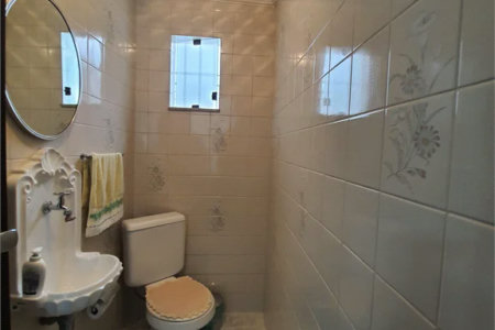 Sobrado à venda com 3 quartos, sendo 1 suíte,  em Jardim Rizzo, São Paulo, SP
