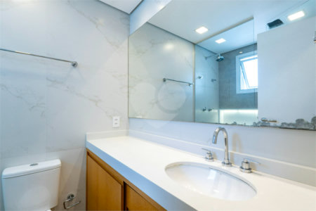 Apartamento à venda com 3 suítes em Vila Mascote, São Paulo, SP