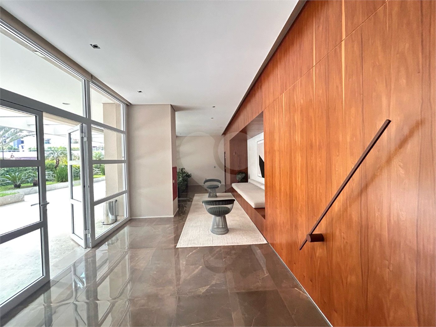 Apartamento à venda com 3 suítes em Moema, São Paulo, SP