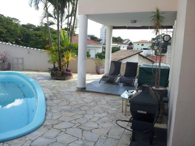 Casa à venda com 4 quartos, sendo 2 suítes,  no condomínio Travessa Mário Antônio Correia,174, São Paulo - SP