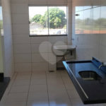 Apartamento à venda com 2 quartos em Jardim Central, Dourados, MS