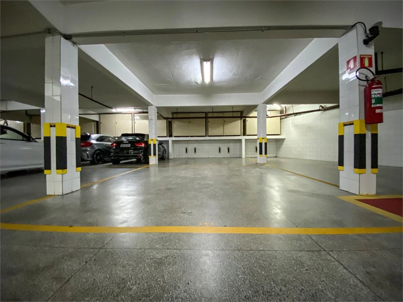 Apartamento à venda com 4 suítes em Vila Suzana, São Paulo, SP