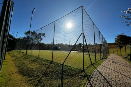 Casa à venda com 3 suítes no condomínio Portal dos Bandeirantes, Salto - SP