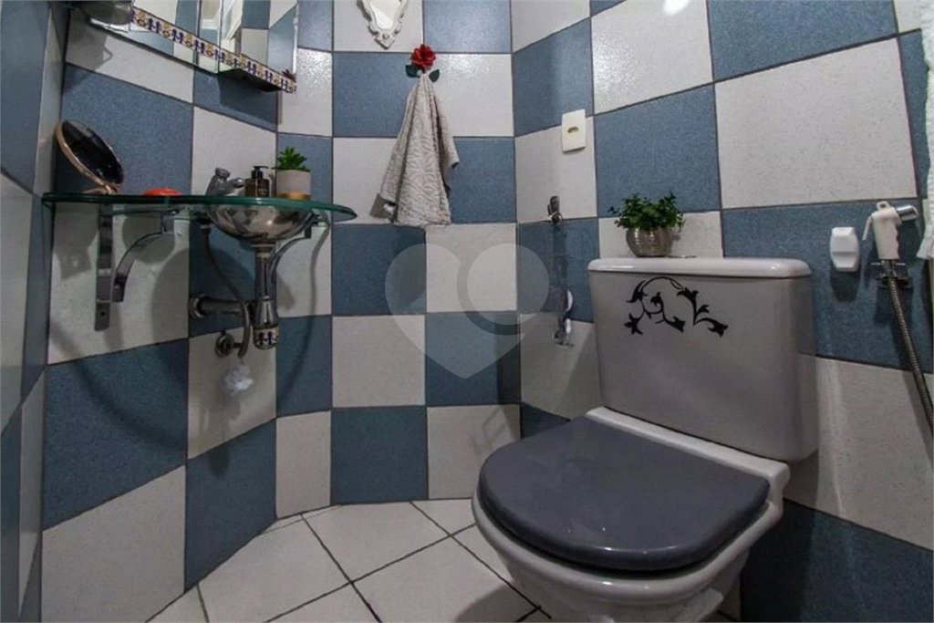 Apartamento no Edifício monte Videl