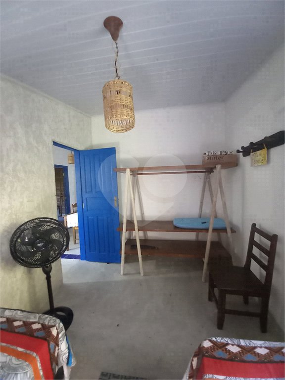 Chácara à venda com 3 quartos, sendo 1 suíte, no Centro, Santa Cruz Cabrália, BA