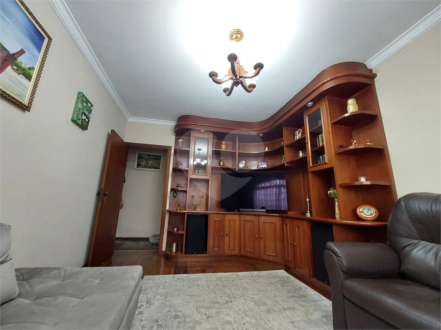 Casa à venda com 3 suítes em Vila Pereira Barreto, São Paulo, SP