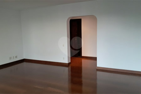 Apartamento para alugar com 4 suítes em Alto da Boa Vista, São Paulo, SP