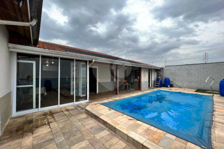 Casa à venda com 3 quartos, sendo 1 suíte,  no condomínio Ibiti do Paço, Sorocaba - SP