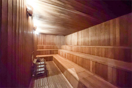 Apartamento de Alto Padrão no Campo Belo para venda com porteira fechada, com 4 dormitórios suítes e 4 vagas com lazer de club.