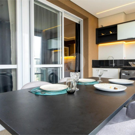 Apartamento à venda com 1 suíte em Cidade Monções, São Paulo, SP