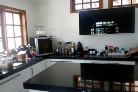 Casa à venda com 3 quartos, sendo 1 suíte, em Butantã, São Paulo, SP