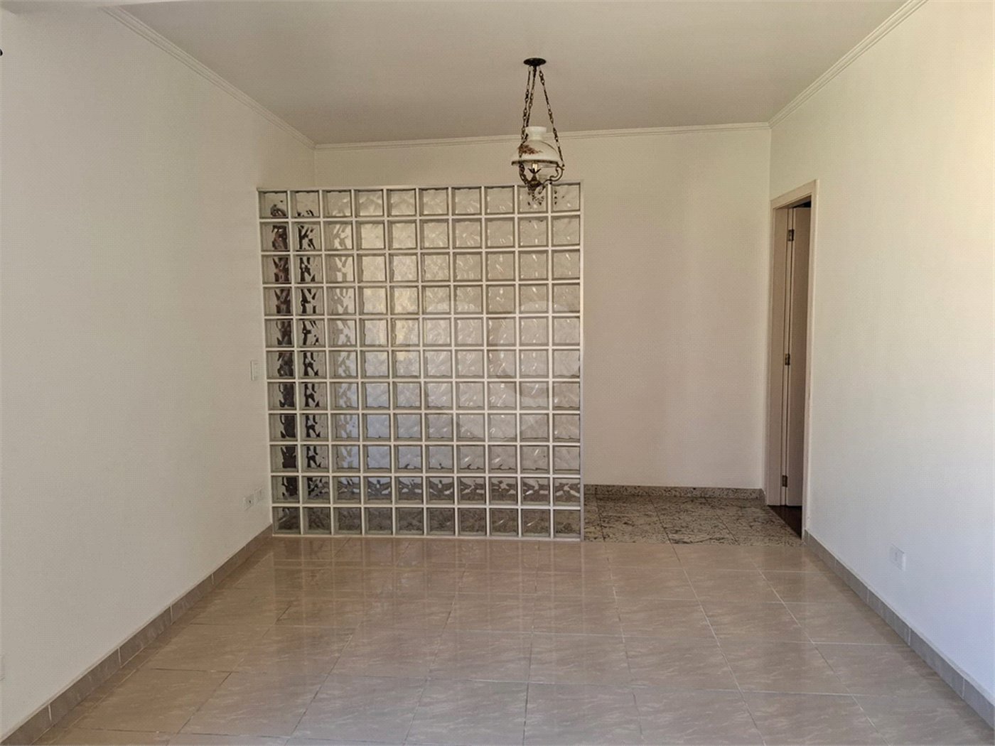 Sobrado à venda com 3 quartos no Brasilândia, São Paulo, SP