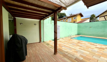 Casa Térrea à venda com 3 quartos, sendo 1 suíte,  em Cidade Universitária, Campinas, SP