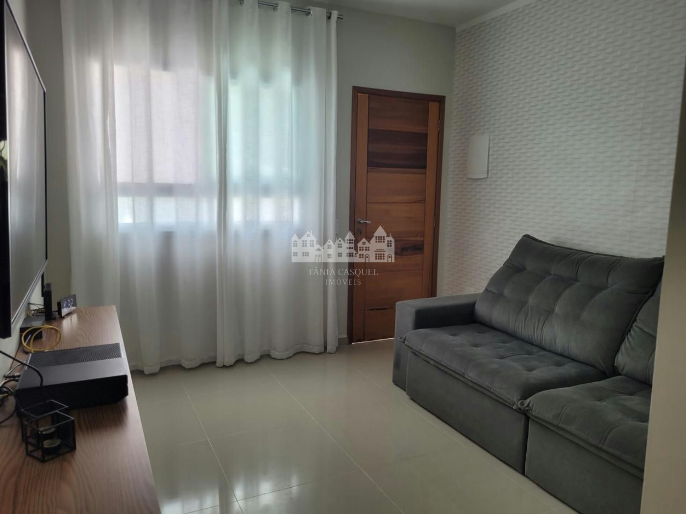 Casa à venda com 2 quartos no condomínio Residencial Manuela, Chácaras Maringá, Atibaia - SP