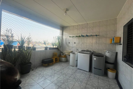Casa à venda com 3 quartos em Jardim Rosana, São Paulo, SP