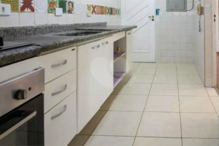 Apartamento à venda com 3 quartos, sendo 1 suíte, em Jardim Ampliação, São Paulo, SP